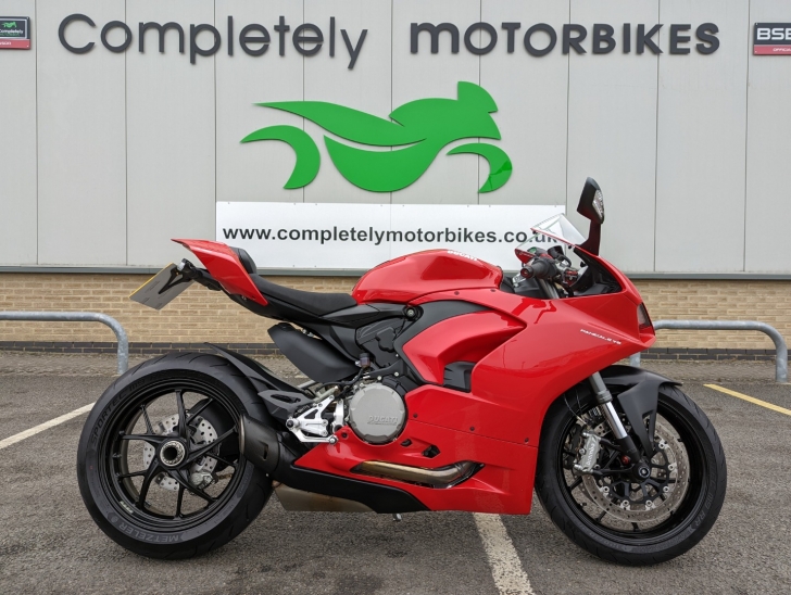 Ducati Panigale V2