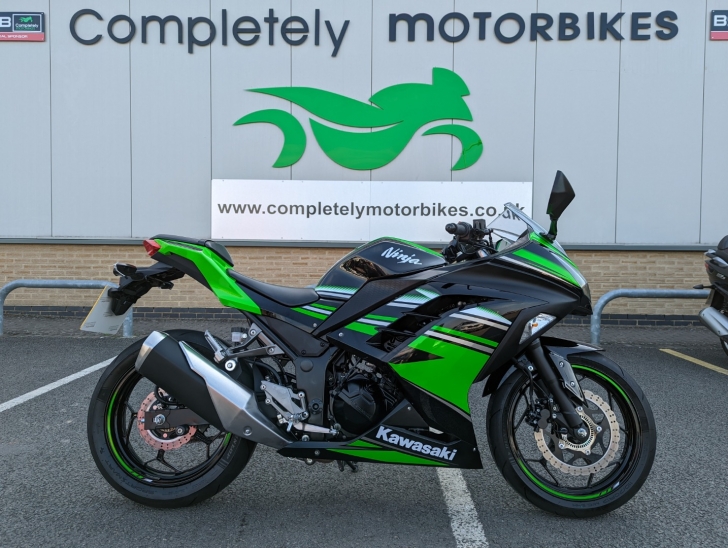 Kawasaki Ninja 300