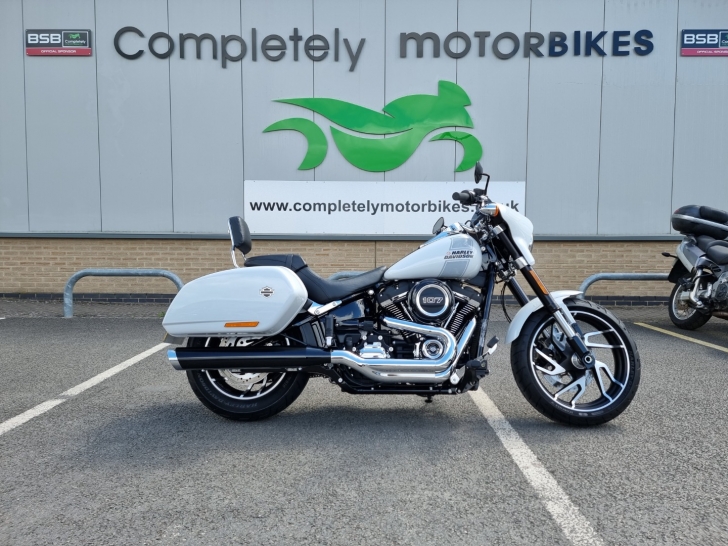 Harley-Davidson SOFTAIL FLSB SPORT GILDE