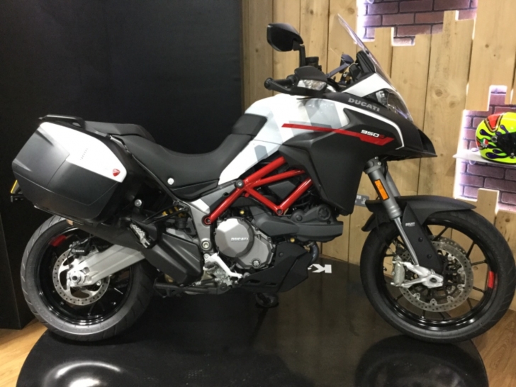 Ducati Multistrada 950 S