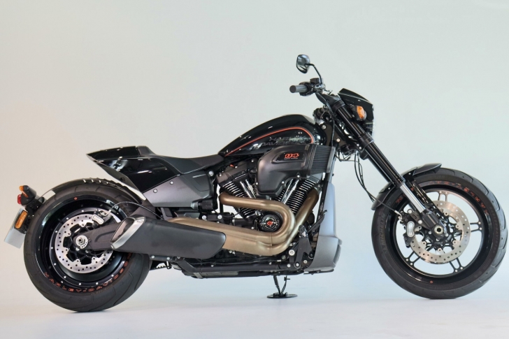 Harley-Davidson FXDR 114