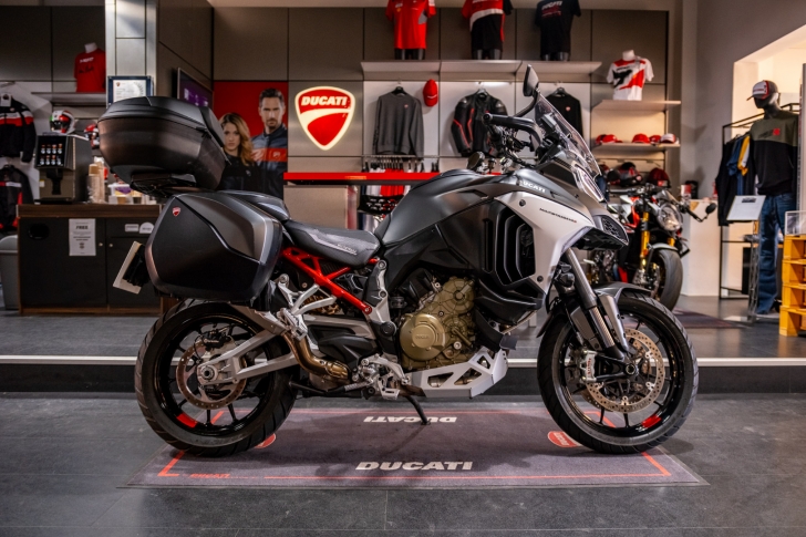 Ducati Multistrada V4 S
