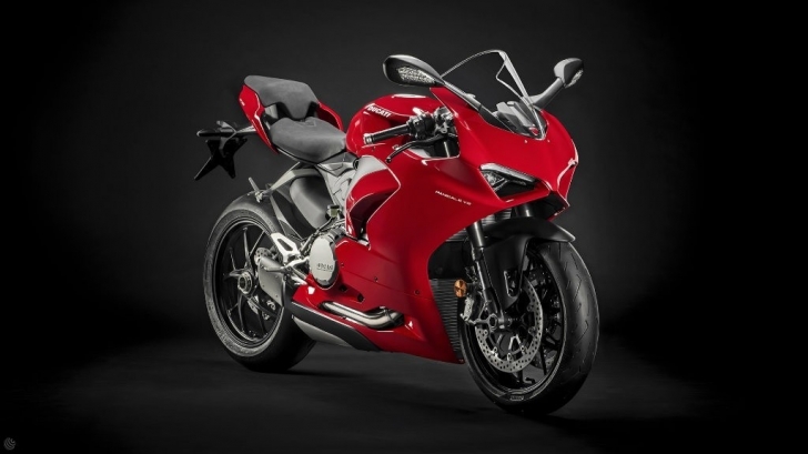 Ducati Panigale V2