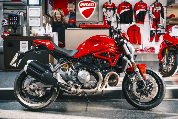Ducati Monster 821
