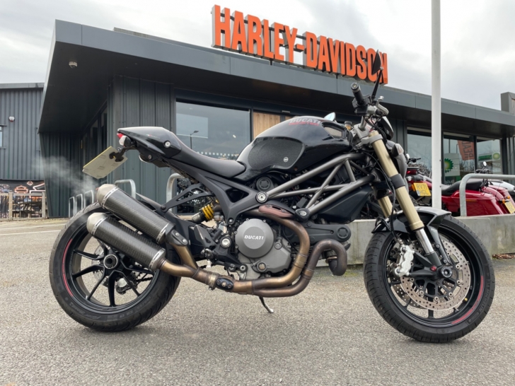 Ducati MONSTER 1100 EVO