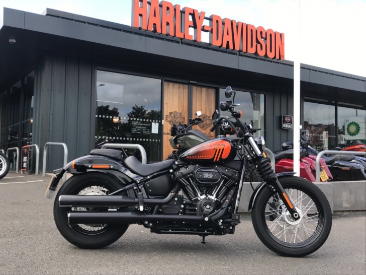 Harley-Davidson SOFTAIL FXBBS STREET BOB 114