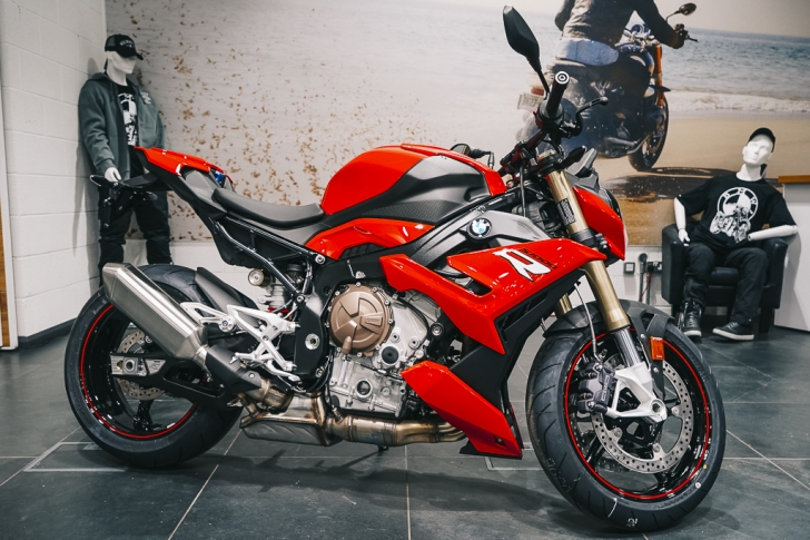 BMW S1000 R SPORT