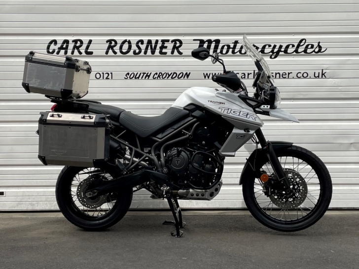 Triumph TIGER 800 XCA