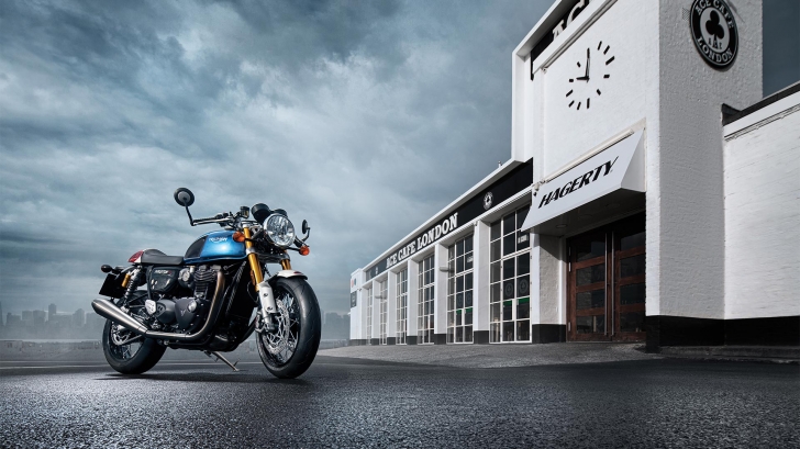 Triumph Thruxton RS