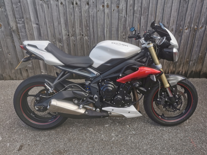 Triumph Street Triple S A2