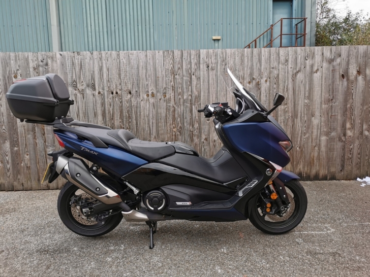 Yamaha TMAX DX