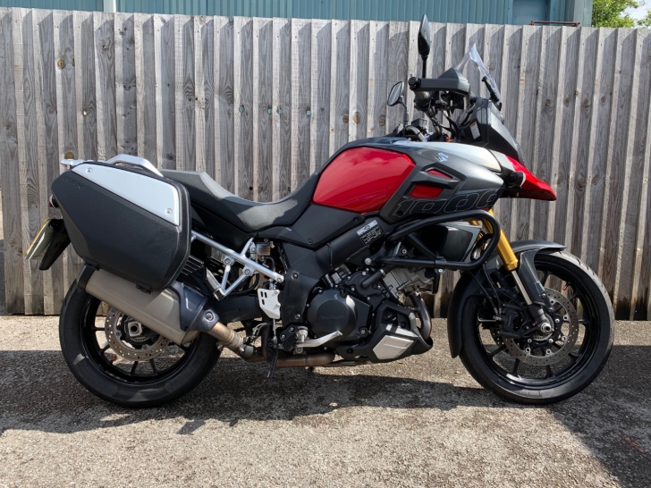 Suzuki DL1000 V-STROM