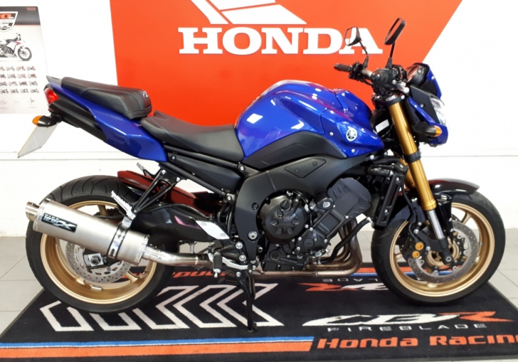 Yamaha FZ8