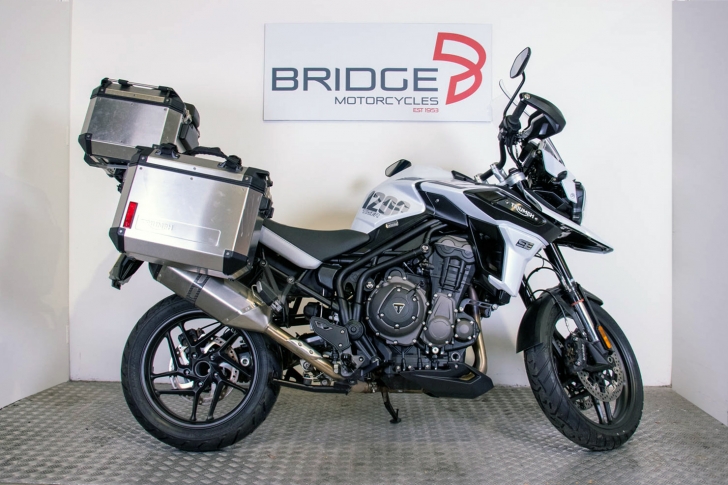 Triumph Tiger 1200 Alpine