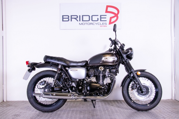 Kawasaki W800