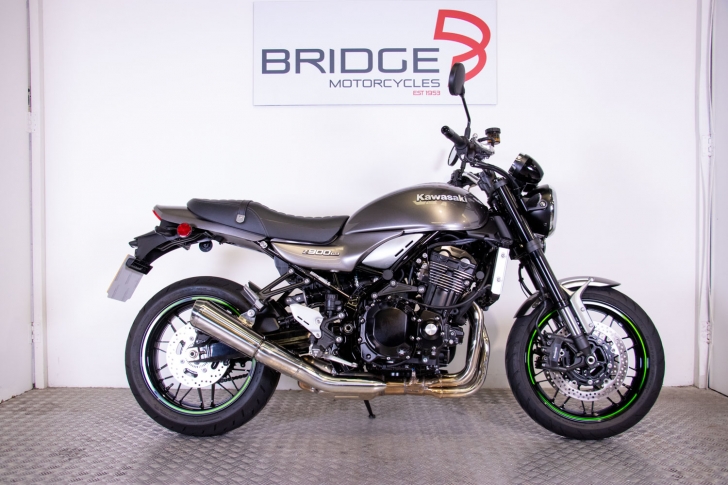 Kawasaki Z900RS