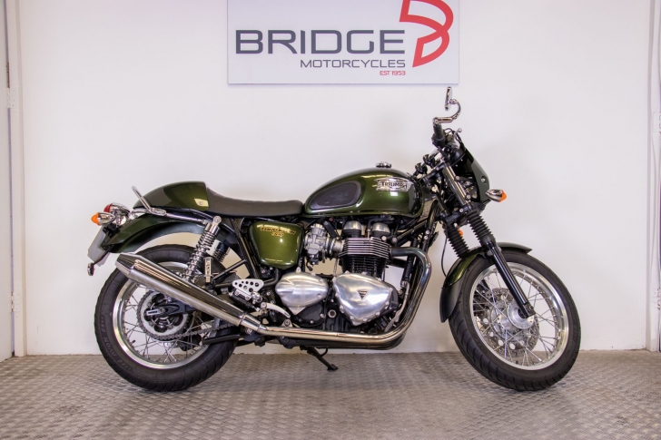 Triumph THRUXTON