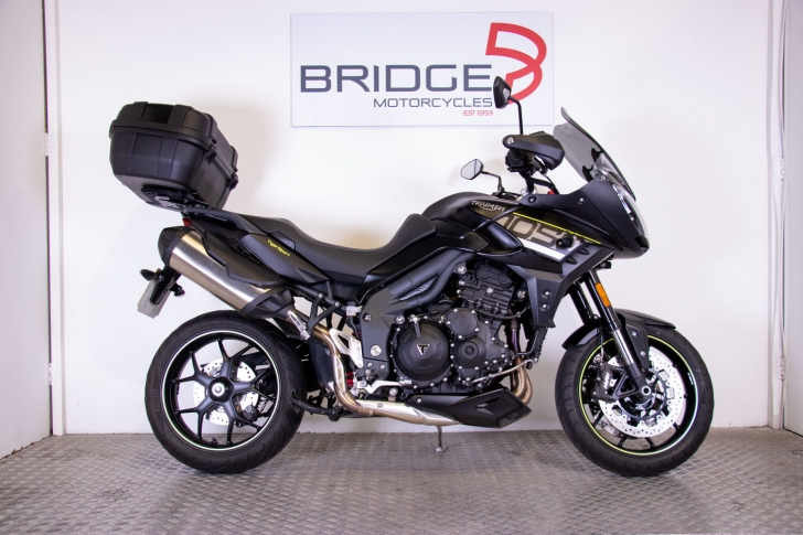 Triumph TIGER 1050
