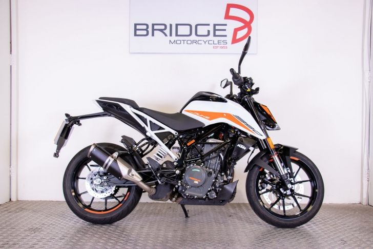 KTM 390 DUKE