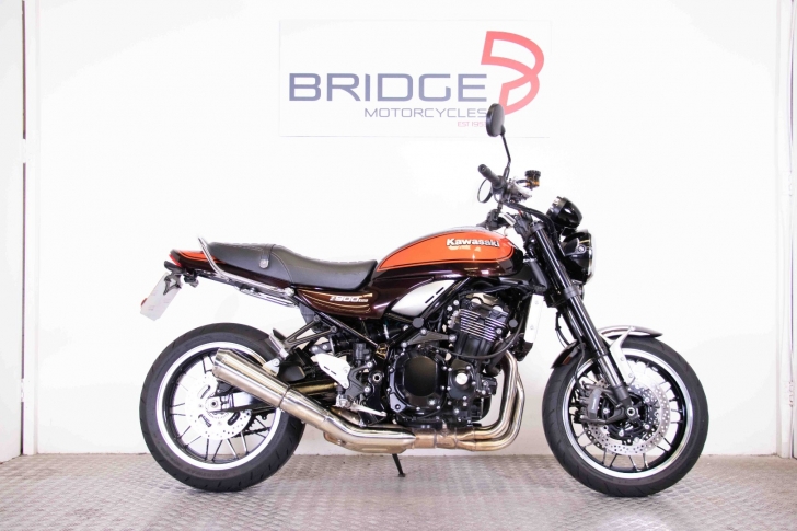 Kawasaki Z900RS