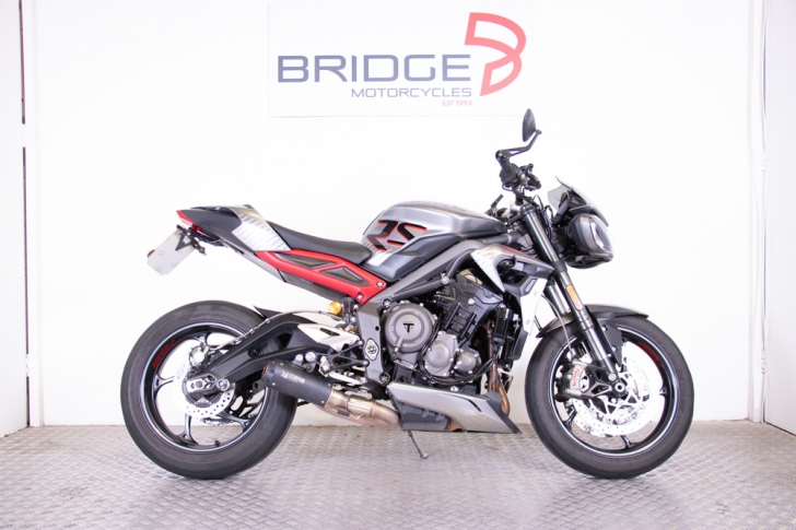 Triumph STREET TRIPLE 765 RS