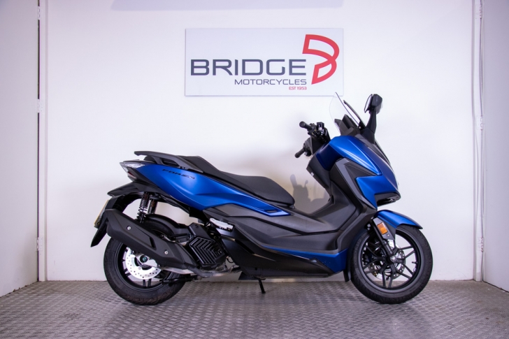 Honda FORZA 125