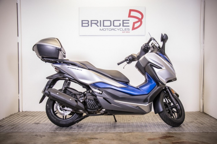 Honda FORZA 125