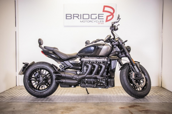 Triumph ROCKET 3 GT TRIPLE BLACK