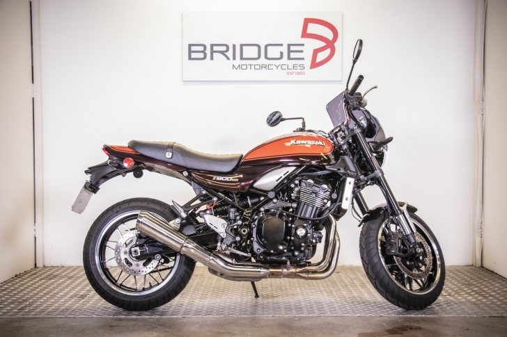 Kawasaki Z900RS