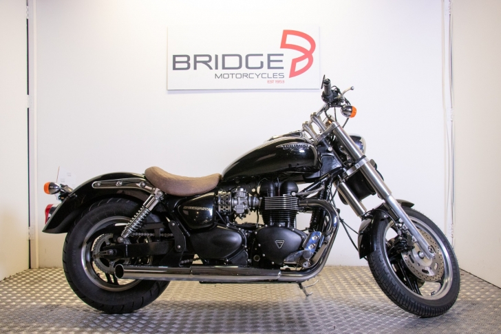 Triumph SPEEDMASTER