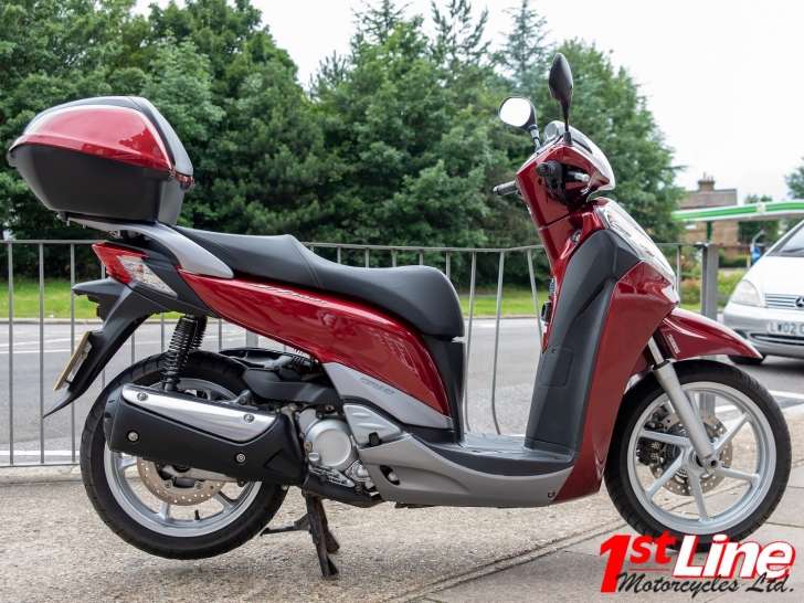Honda SH300i