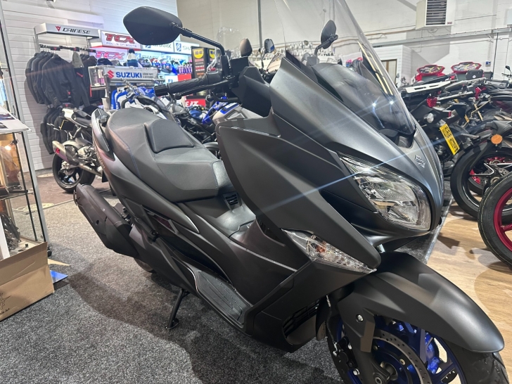 Suzuki BURGMAN 400