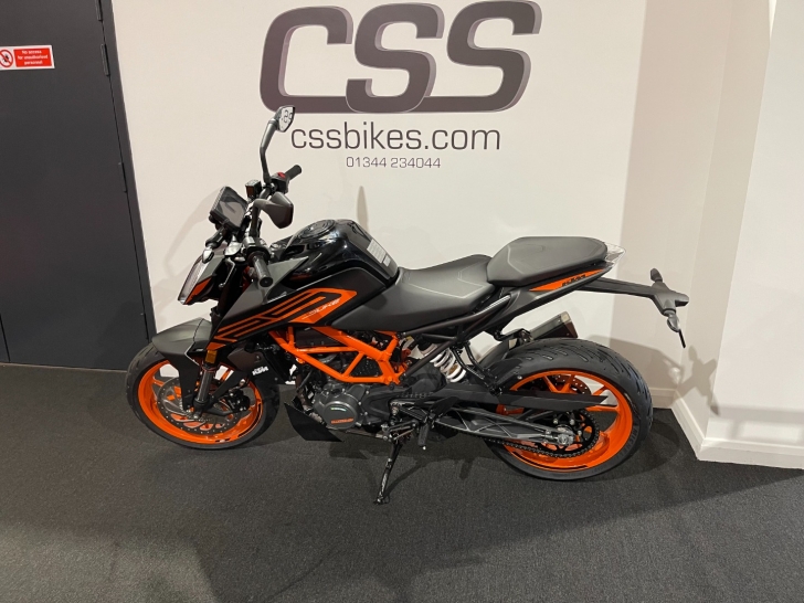 KTM 125 DUKE ABS