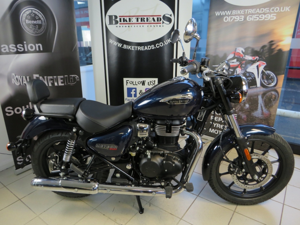 Royal Enfield METEOR 350 STELLAR for sale in Swindon Bike Treads