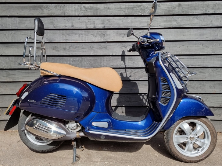 Piaggio VESPA GTS300
