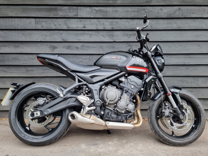 Triumph Trident 660