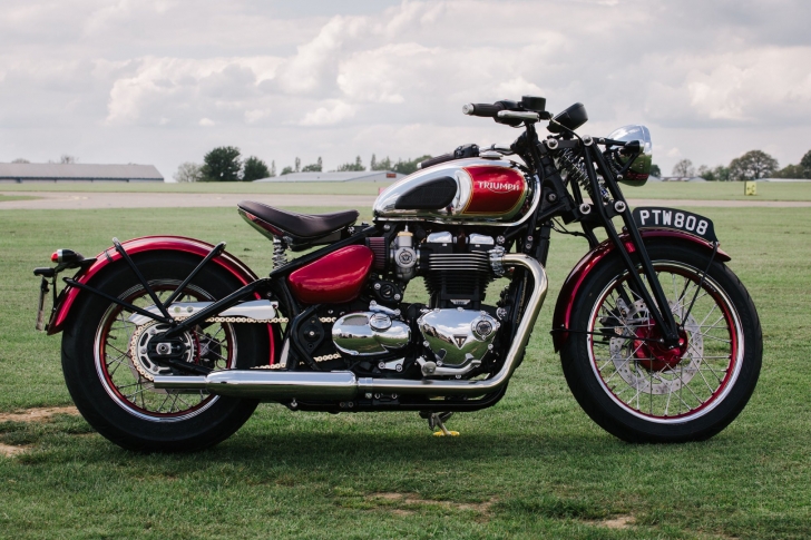 Triumph Bonneville Bobber