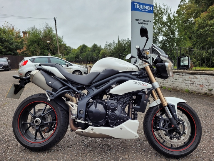 Triumph SPEED TRIPLE 1050