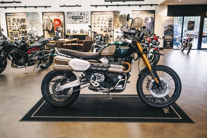 Triumph SCRAMBLER 1200 STEVE MCQUEEN EDITION