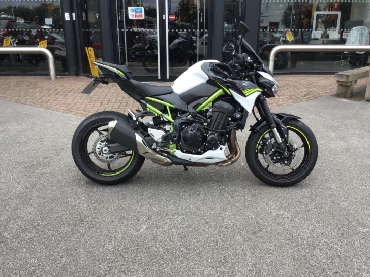 Kawasaki Z900