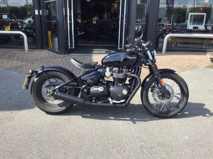 Triumph Bonneville Bobber
