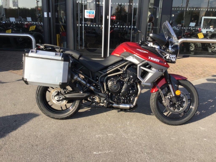 Triumph TIGER 800 XRT