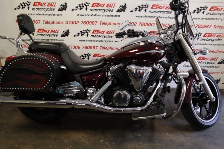 Yamaha XVS950 MIDNIGHT STAR