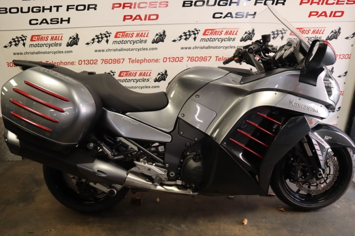 Kawasaki GTR1400